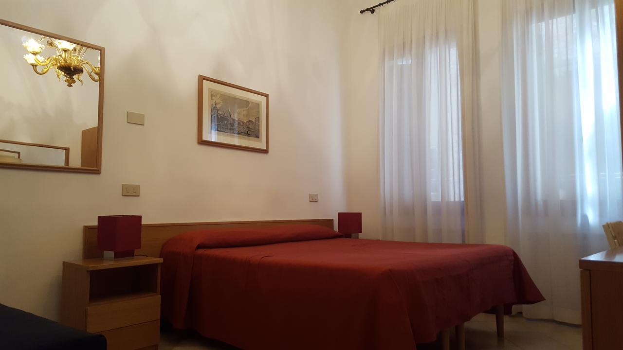 Nocleg ze śniadaniem Rialto1082 *