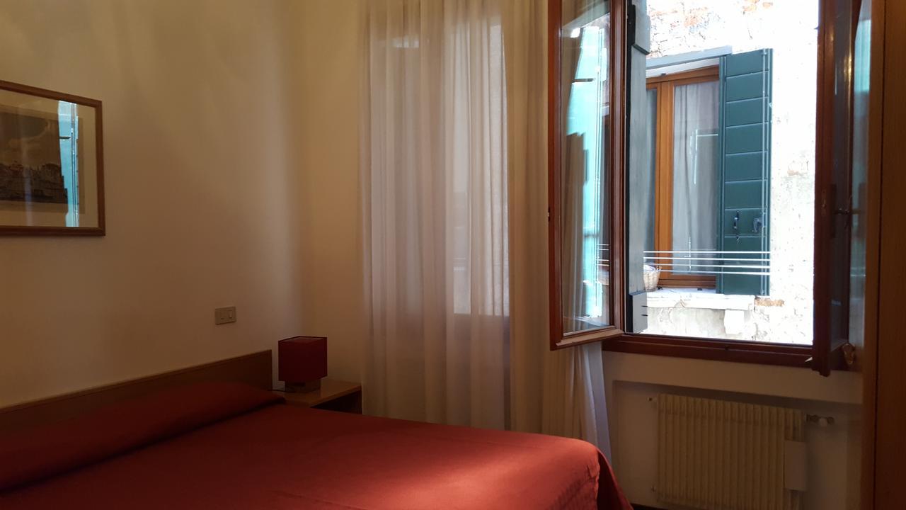 Rialto1082 * Venedig